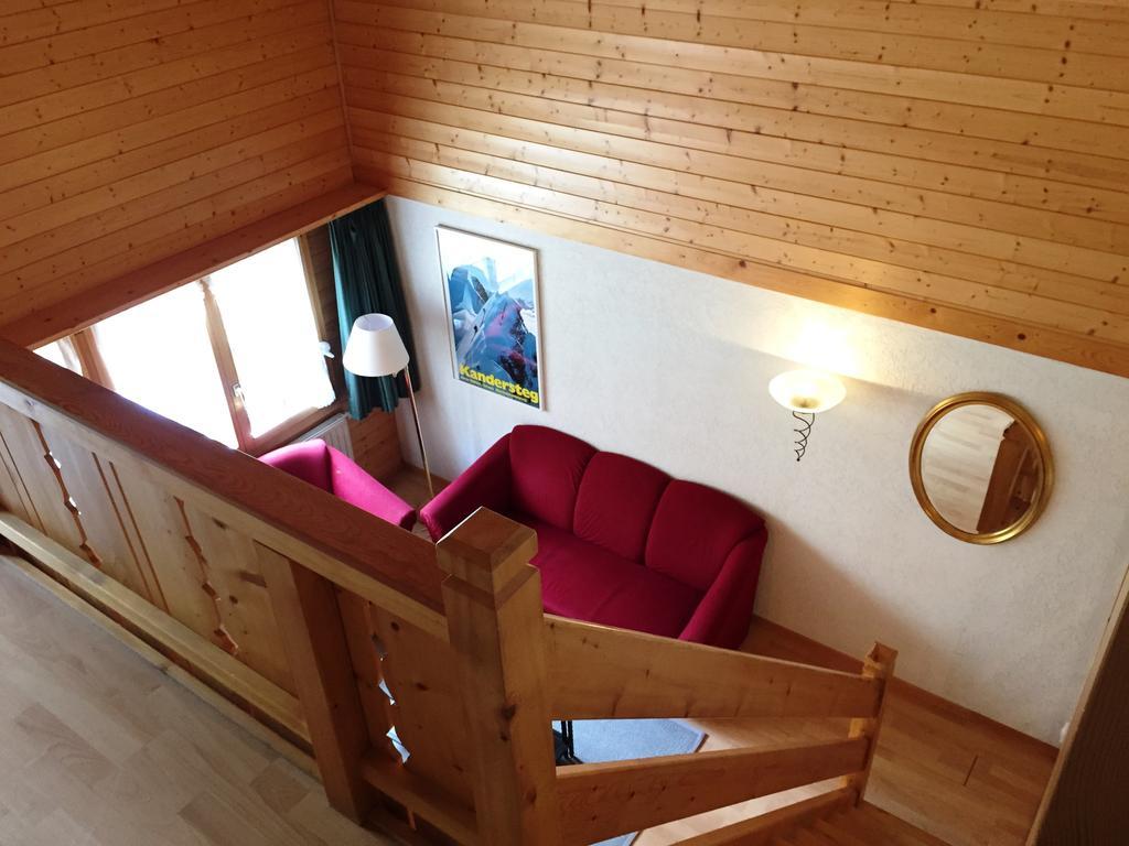 Alpen Chalet كاندرستغ الغرفة الصورة